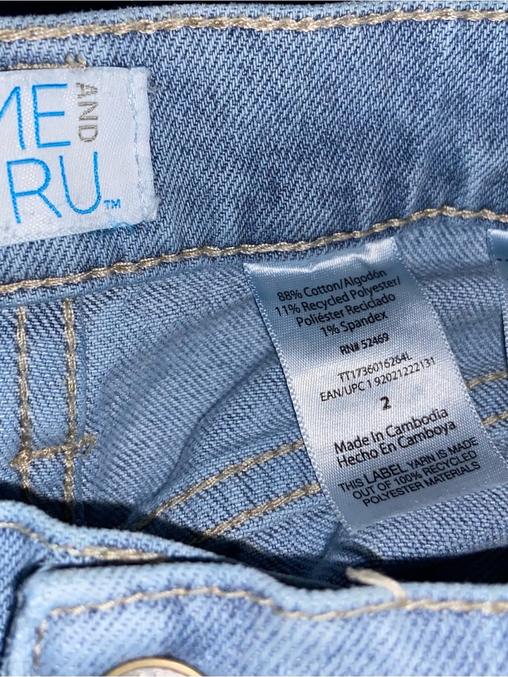 Time and Tru Light Blue High-Rise Barrel Jeans | Size 2 | GUC - Picture 5 of 5